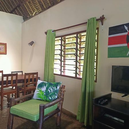 Oasis Diani Beach Villas 외부 사진