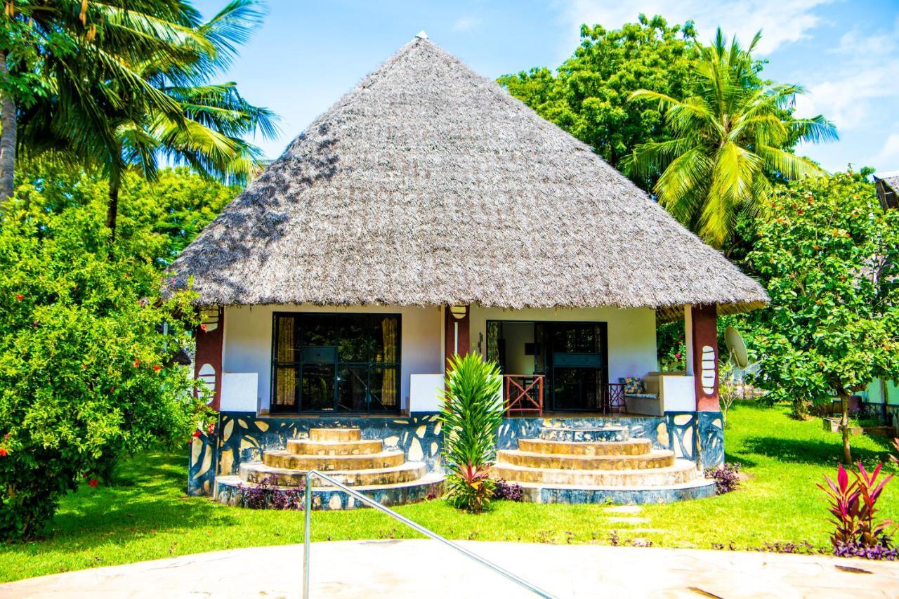 Oasis Diani Beach Villas 외부 사진