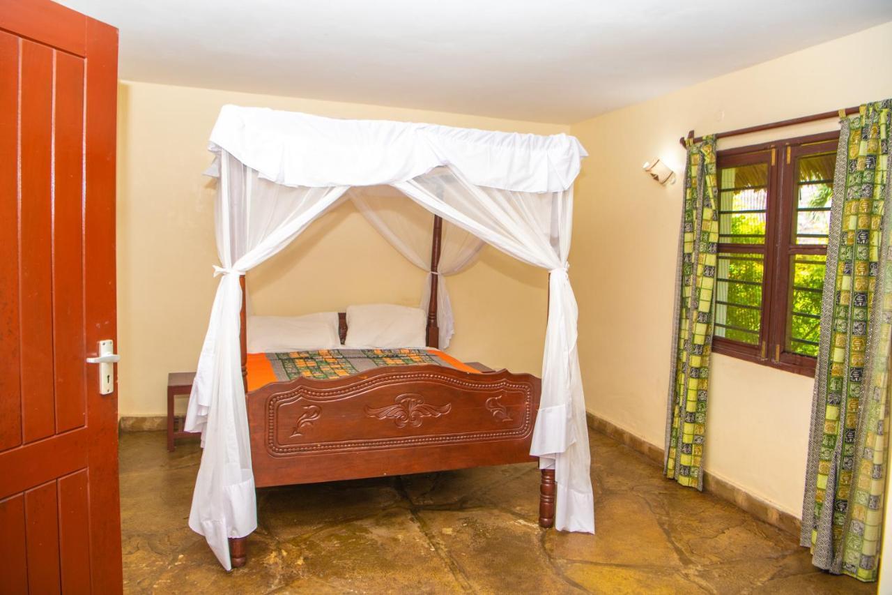 Oasis Diani Beach Villas 외부 사진